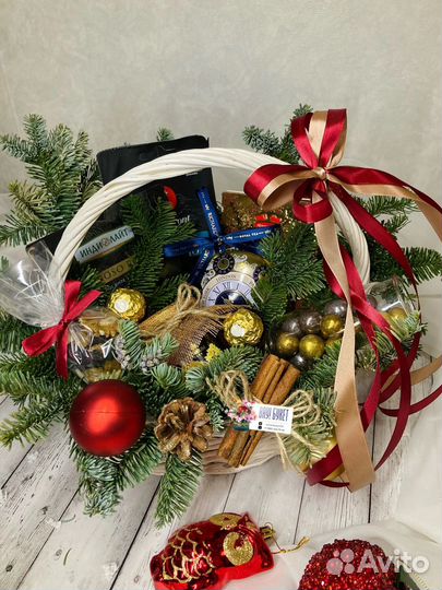 Новогодние подарки/сьедобные букеты/корзины