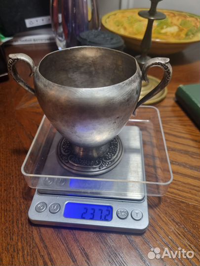 Серебряный молочник, сахарница