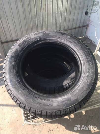 Pirelli Ice Zero 175/65 R14