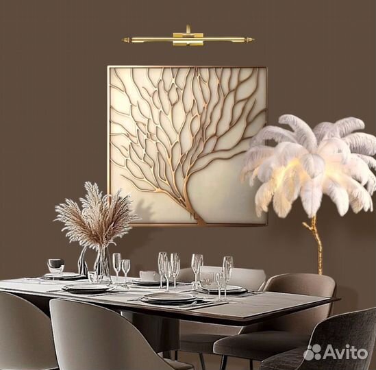 Картина в интерьер. Картина золотая поталь дерево