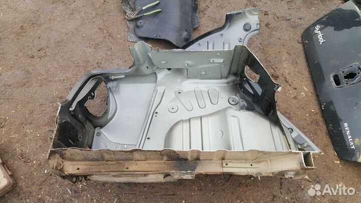 Крыло заднее левое четверть renault symbol символ