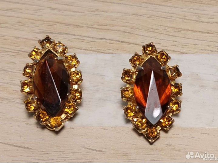 Бижутерия:серьги