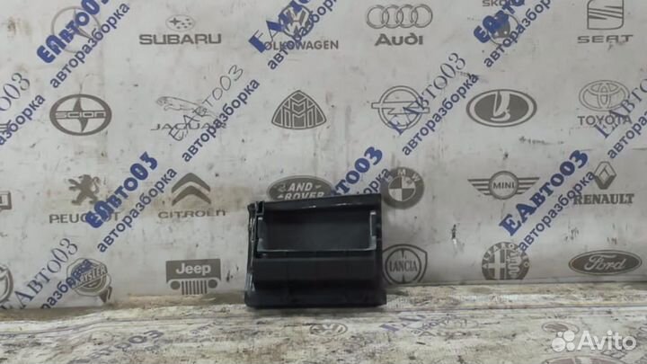 Бардачок передний левый Audi A6 C5 1997-2004