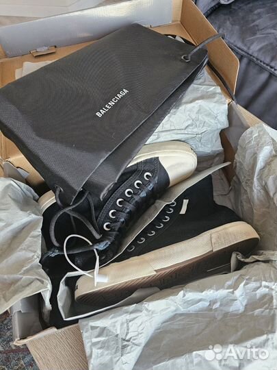 В наличии кеды Balenciaga