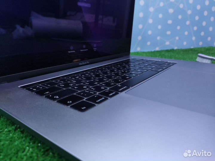 Macbook Pro 15 2016