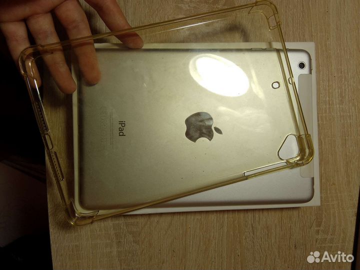 На запчасти iPad mini WI-Fi cellular 16GB