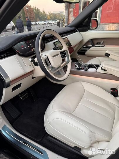 Land Rover Range Rover 4.4 AT, 2023, 3 000 км