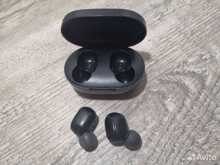 Беспроводные наушники Redmi Air Dots R