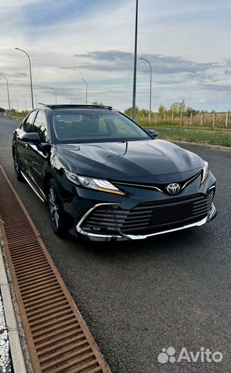 Toyota Camry 2.5 AT, 2023, 70 км