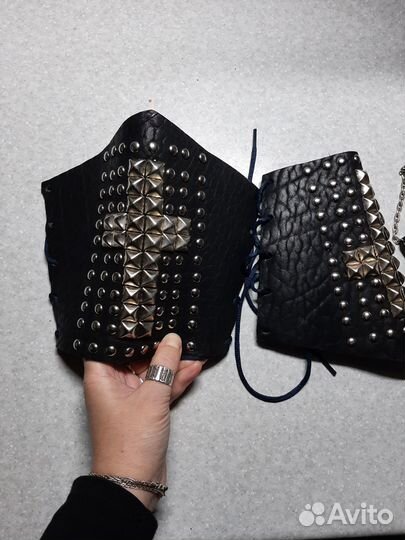 Напульсники кожаные