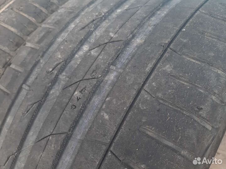 Nokian Tyres Hakka Black SUV 295/35 R21 107Y