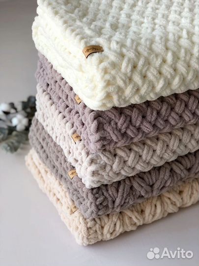 Плюшевые пледы из пряжи Alize puffy