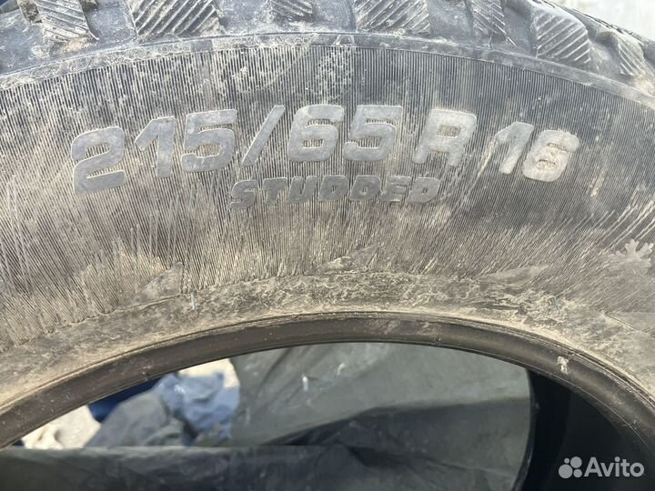 Michelin X-Ice North 3 215/65 R16 102