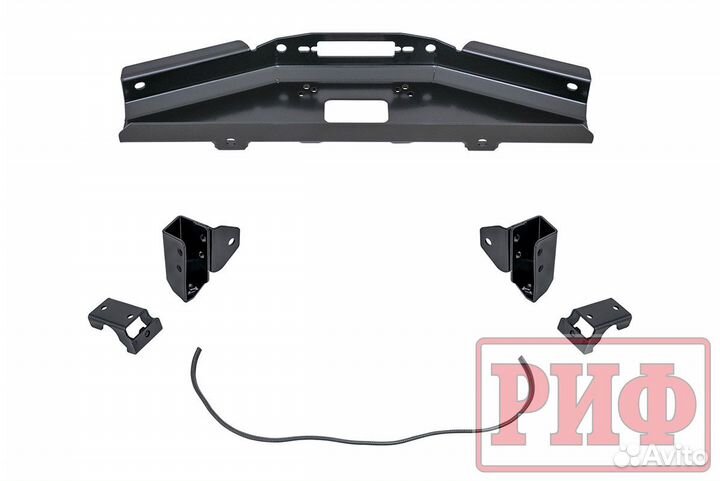 Площадка риф под лебёдку в бампер Toyota Fortuner