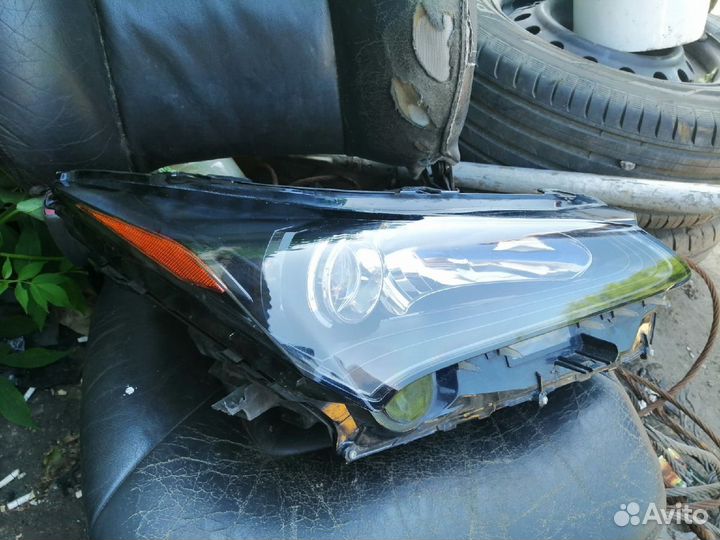 Фара правая Lexus NX