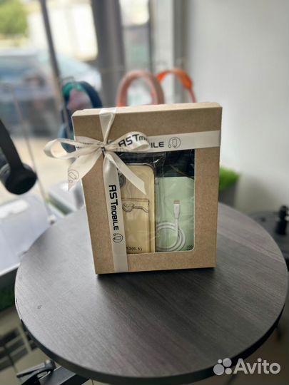 Подарочные наборы для iPhone
