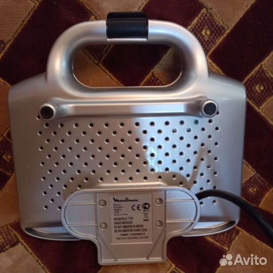 Сендвичница Moulinex SM1541