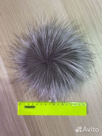 Меховые помпоны натуральные