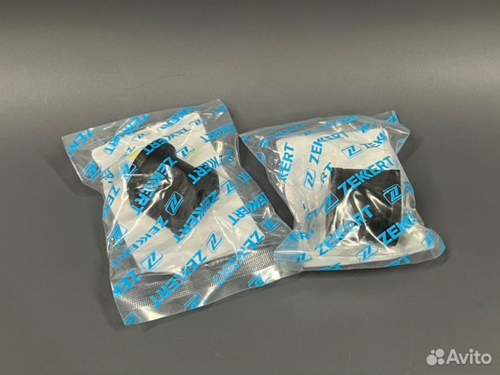 Втулки стабилизатора задние Mitsubishi Lancer 9