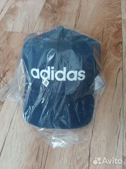 Бейсболка, кепка Adidas, оригинал, новая
