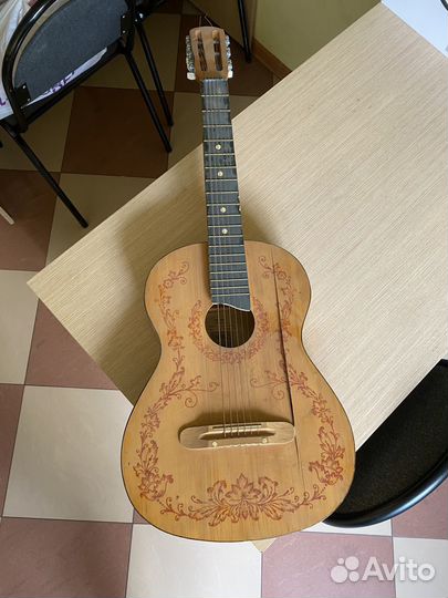 Сломаная гитара бесплатно