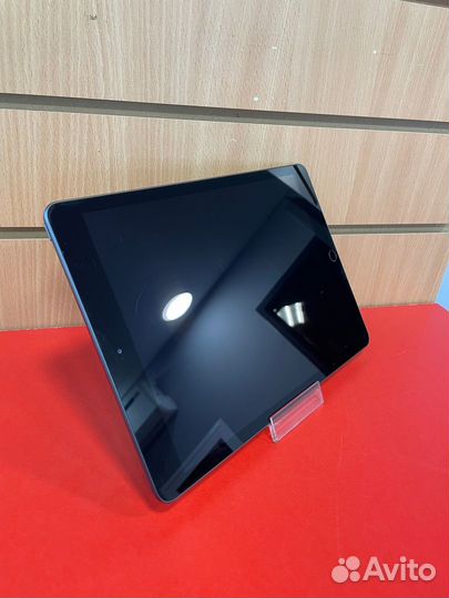 Apple iPad 8 2020, Wi-Fi, 32 гб, Space Gray