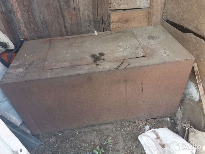 Железный ящик