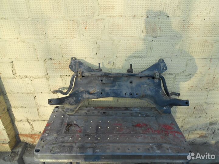 Lancer -X Подрамник