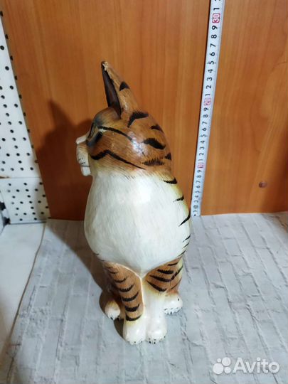 Фигурка кошка из дерева