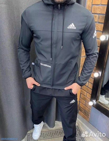 Спортивный костюм