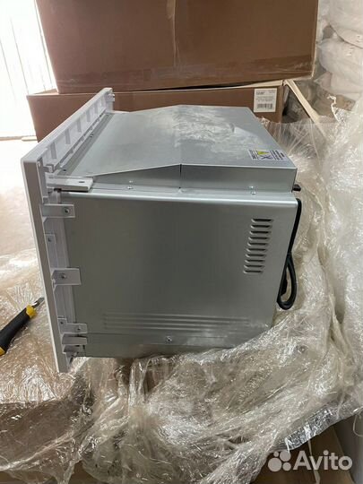 Микроволновая печь Korting kmi 825 tgw