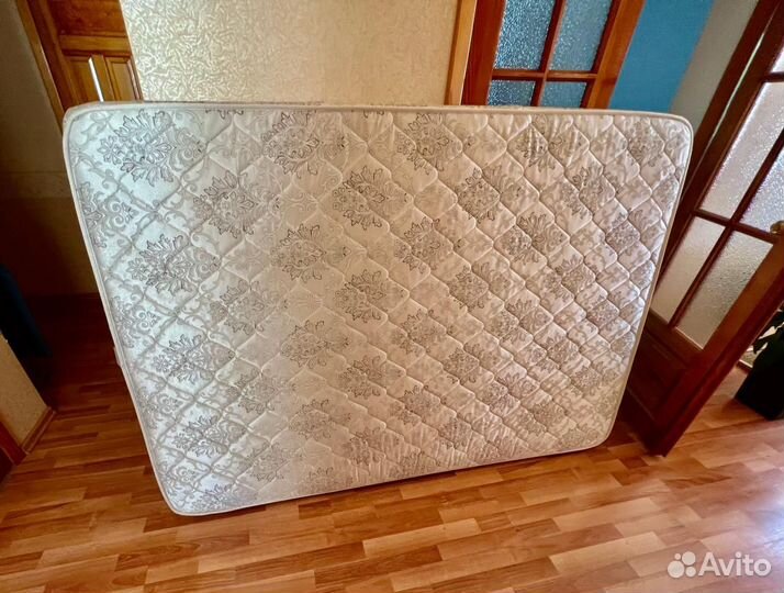 Продается матрас бу