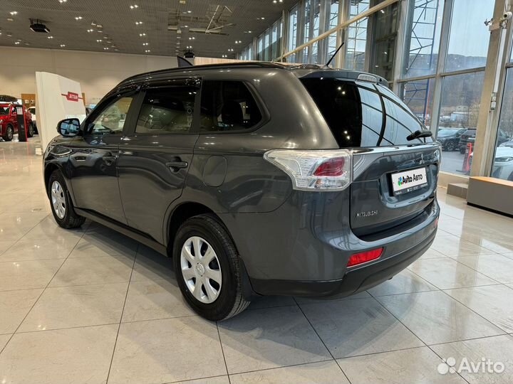 Mitsubishi Outlander 2.4 CVT, 2013, 177 483 км