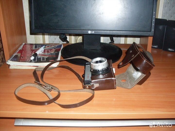 Пленочный фотоаппарат