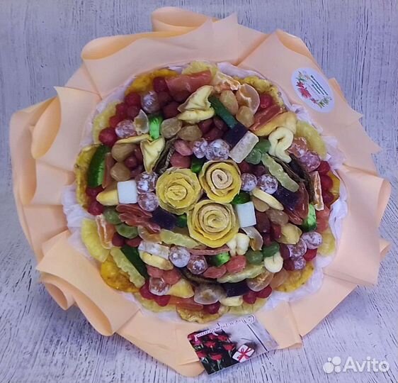 Подарок девушке, маме. Букет из сухофруктов