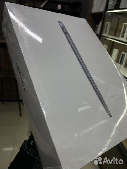 Macbook Air M1 8/256 Gb