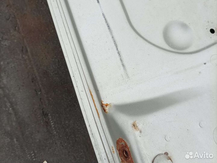 Капот на renault logan