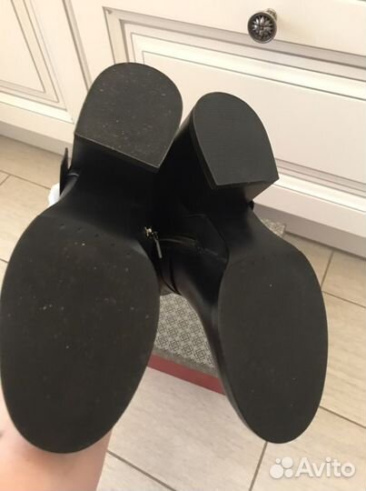 Новые ботинки Calipso