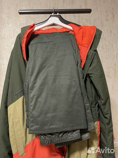 Костюм Quiksilver для сноуборда