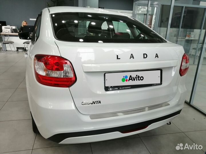 LADA Granta 1.6 МТ, 2023