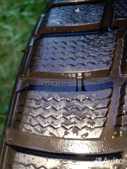 Michelin Latitude X-Ice North 295/35 R21 107T