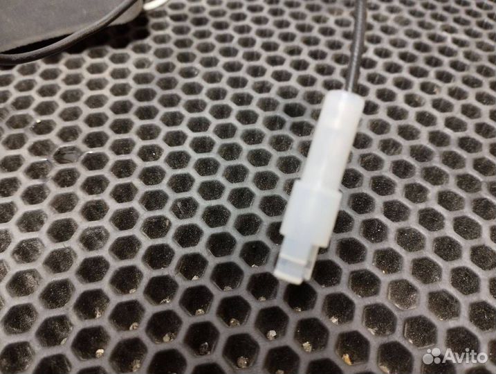 Габаритный фонарь левый Volvo FH4 20409787