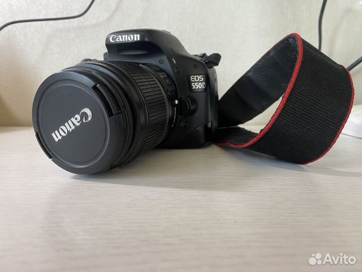 Зеркальный фотоаппарат canon 550d