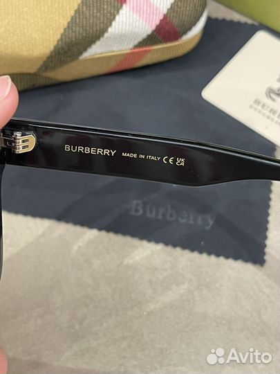 Солнцезащитные очки мужские Burberry