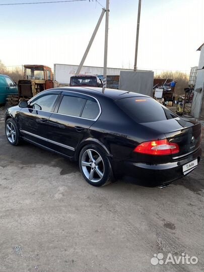 Skoda Superb 1.8 AT, 2012, битый, 182 000 км