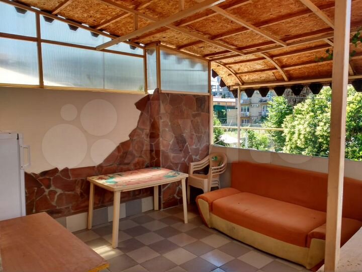 Комната 16 м², 1/3 эт.