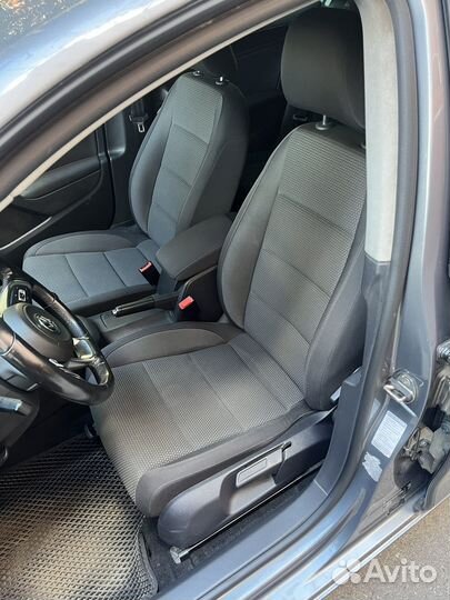 Передние сиденья golf 6