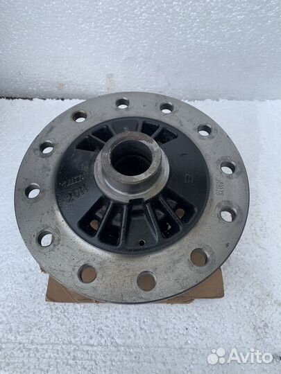 Дифференциал заднего моста Toyota Tundra