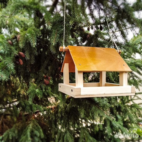 Кормушка для птиц