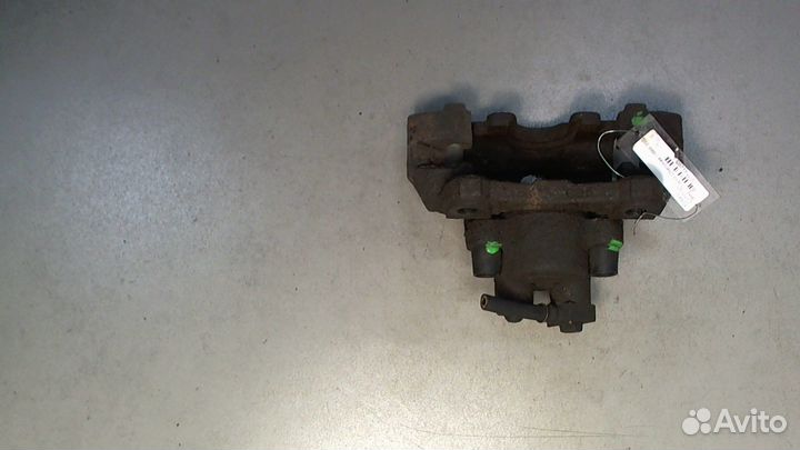 Суппорт Jeep Grand Cherokee, 2002